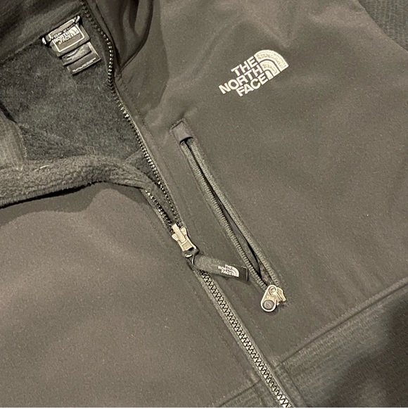 The North Face Fleece & Nylon Fabric Performance Block Jacket - Picture 12 of 16